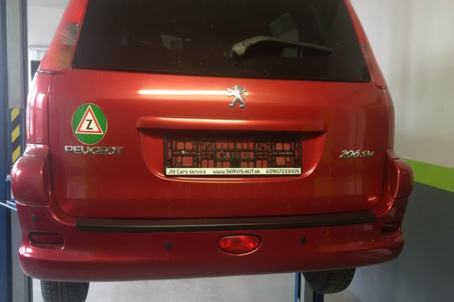 Montáž parkovacích senzorov Peugeot 206SW